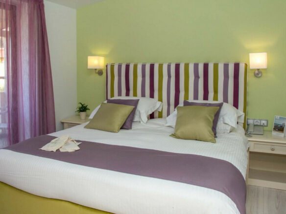 Hotel In Thasos, Greece (2.000 M²)