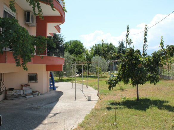 Detached House 330 M² With Sea View On Olympic Coast