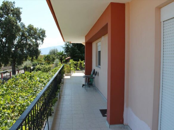 Detached House 330 M² With Sea View On Olympic Coast