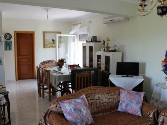 Detached House 330 M² With Sea View On Olympic Coast