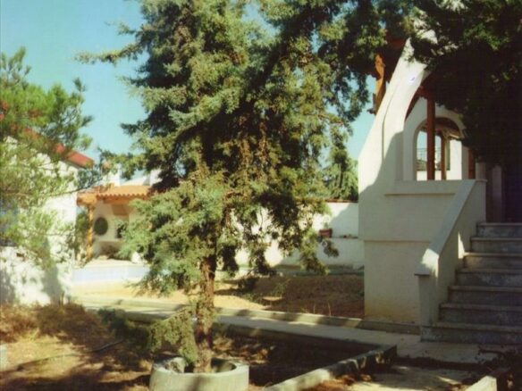 Detached House On Euboea Island With Extensive Features