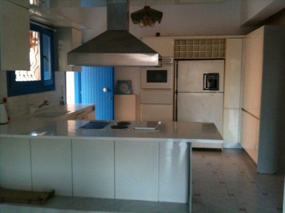Detached House On Euboea Island With Extensive Features
