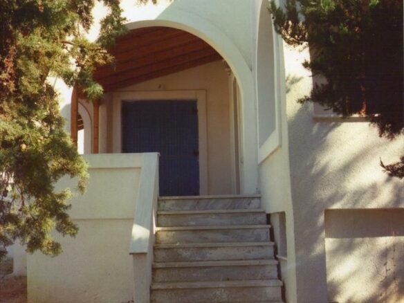 Detached House On Euboea Island With Extensive Features