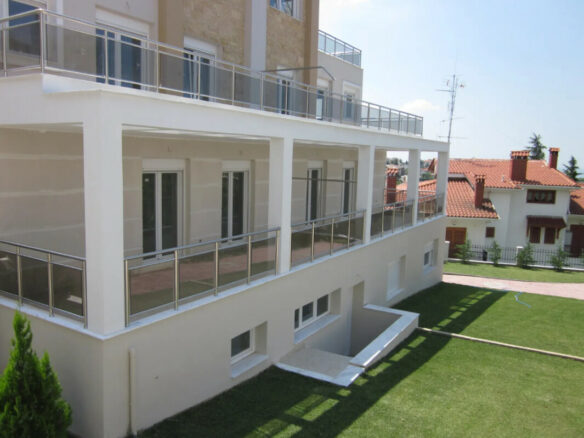 4-bedroom Maisonette In Panorama, Greece (250 M²)