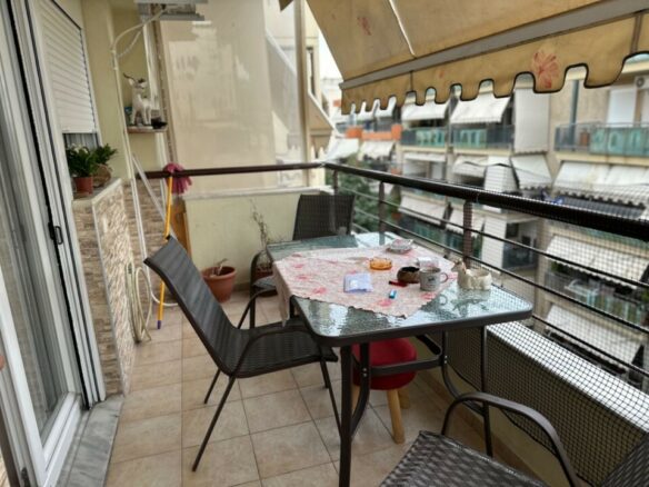 2-bedroom Flat In Eleftherio-kordelio, Greece (74 M²)