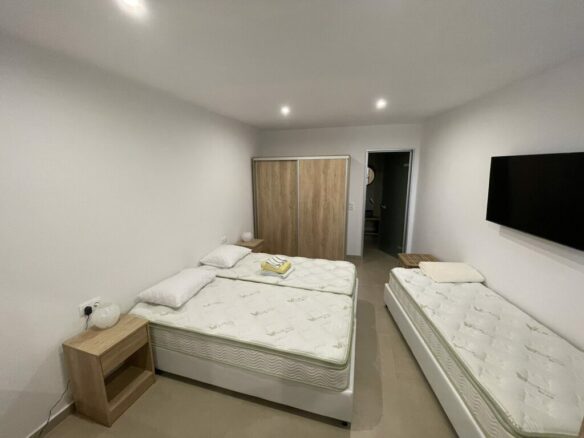 Complex In Thasos, Greece (360 M²)
