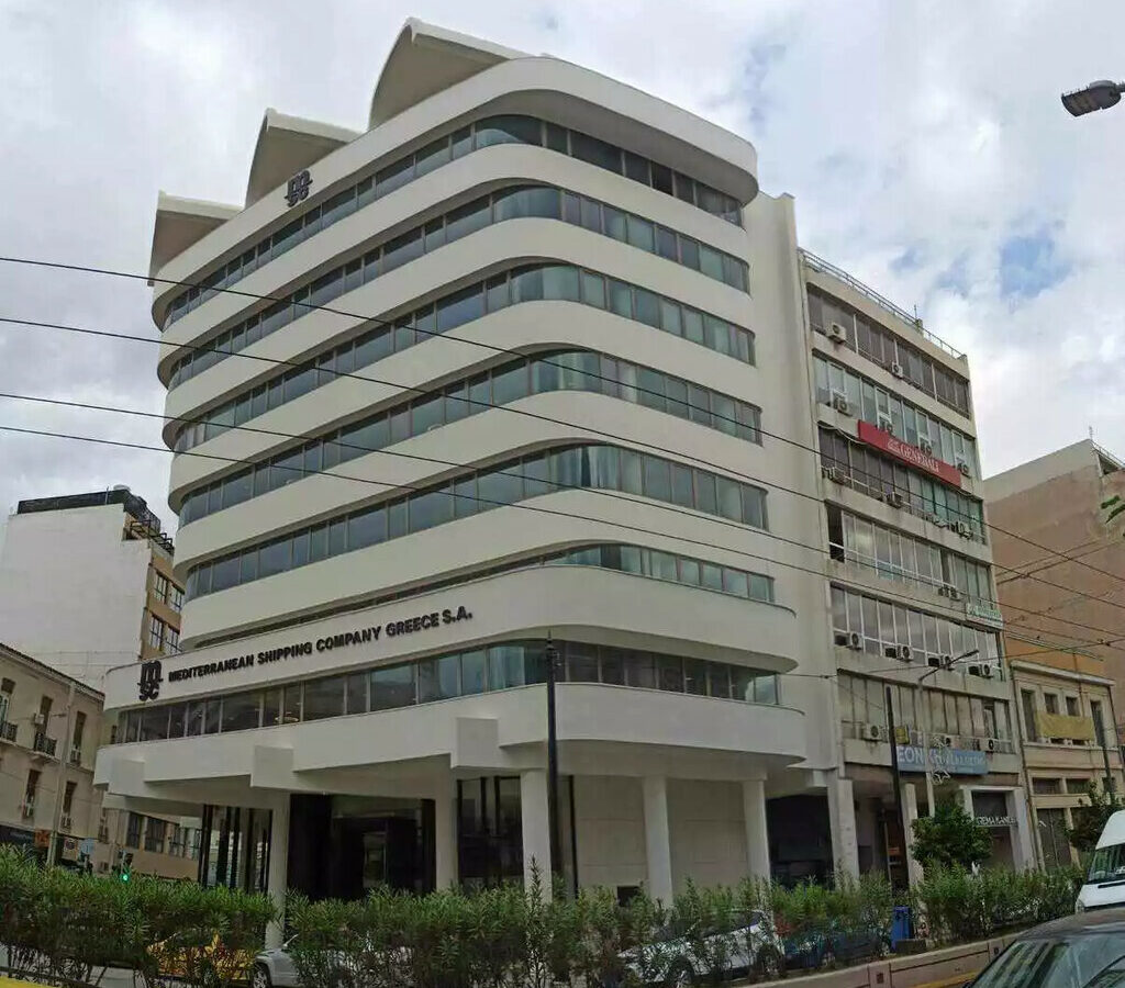 161 M² Commercial Property In Athens With Strategic Location