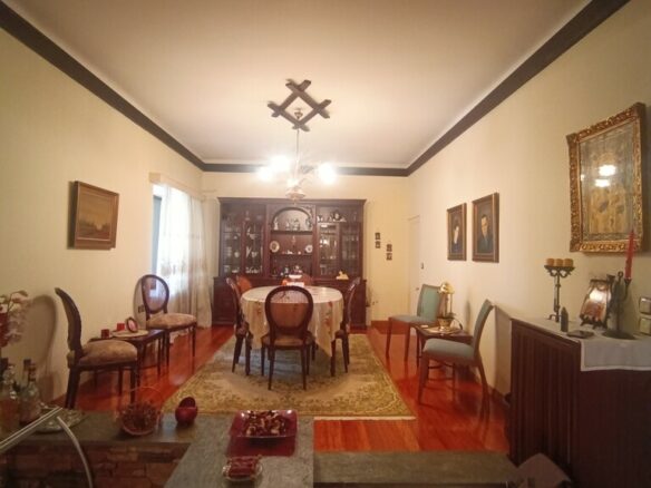 4-bedroom Flat In Iraklio, Greece (220 M²)