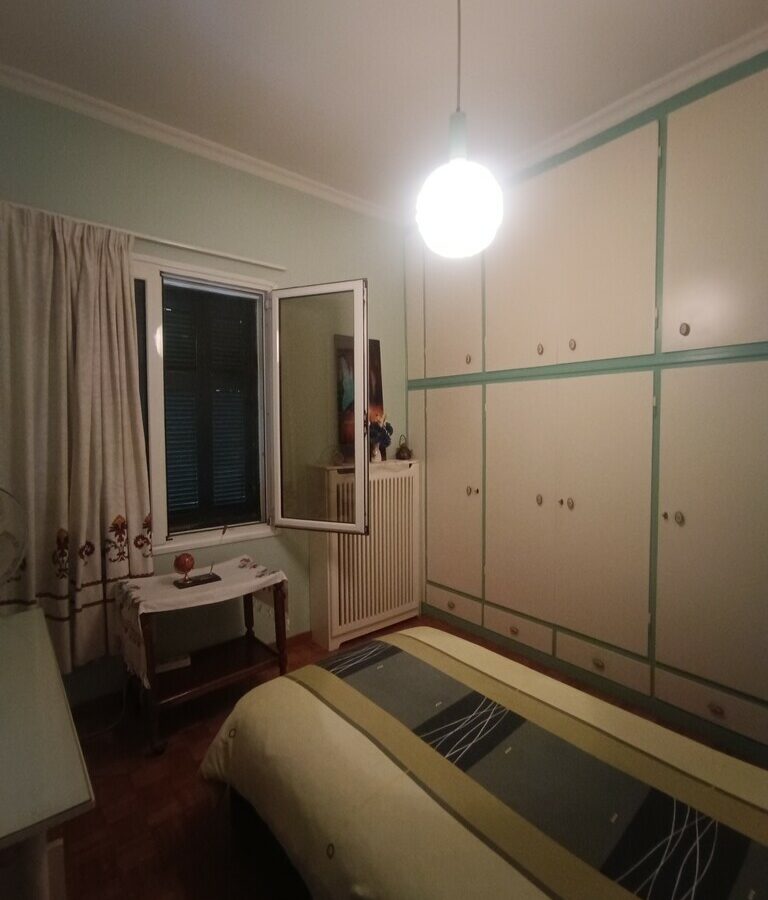 Flat With 3 Bedrooms In Athens, 220 M² Area