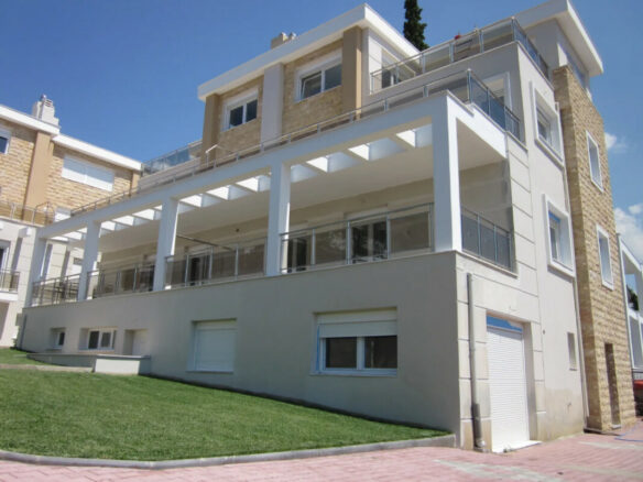 4-bedroom Maisonette In Panorama, Greece (250 M²)
