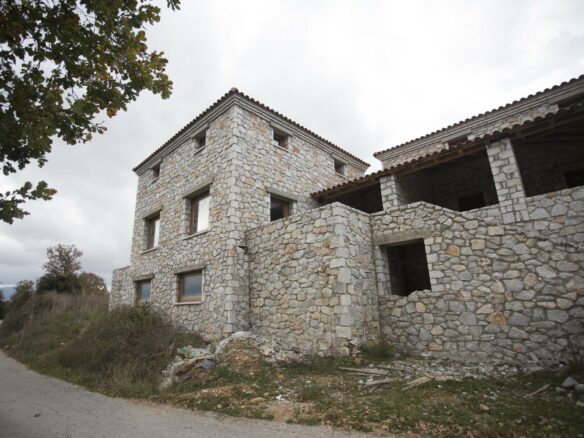 Business In Greece (360 M²)