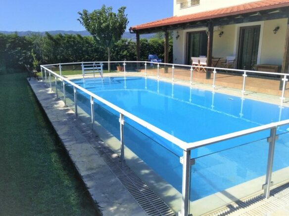Detached House In Central Greece With 365 Square Meters