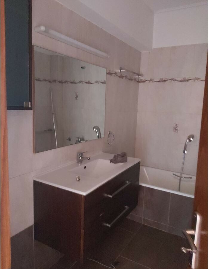 Flat In Kipseli, Greece (83 M²)
