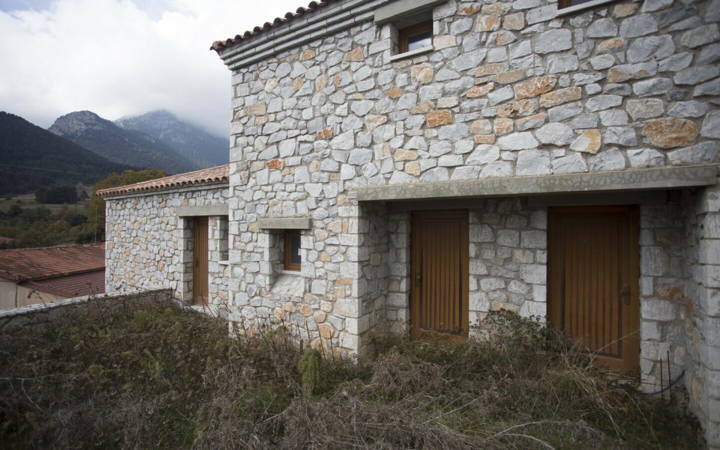 Business Property 360 M² In Eastern Peloponnese Region
