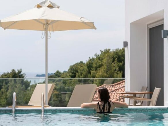 Hotel In Sithonia, Greece (210 M²)
