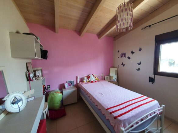 Business In Ierapetra, Greece (335 M²)