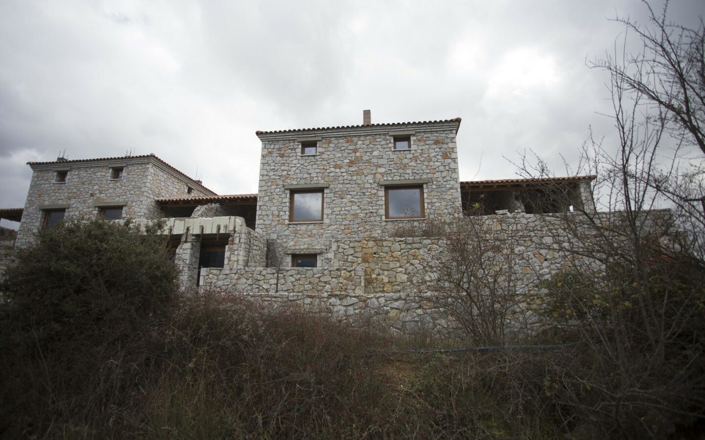 Business Property 360 M² In Eastern Peloponnese Region