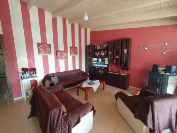 Business In Ierapetra, Greece (335 M²)