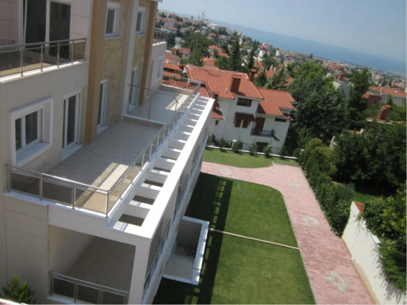 4-bedroom Maisonette In Panorama, Greece (250 M²)