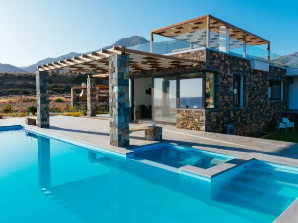 Villa With 440 M² In Crete Featuring Multiple Amenities