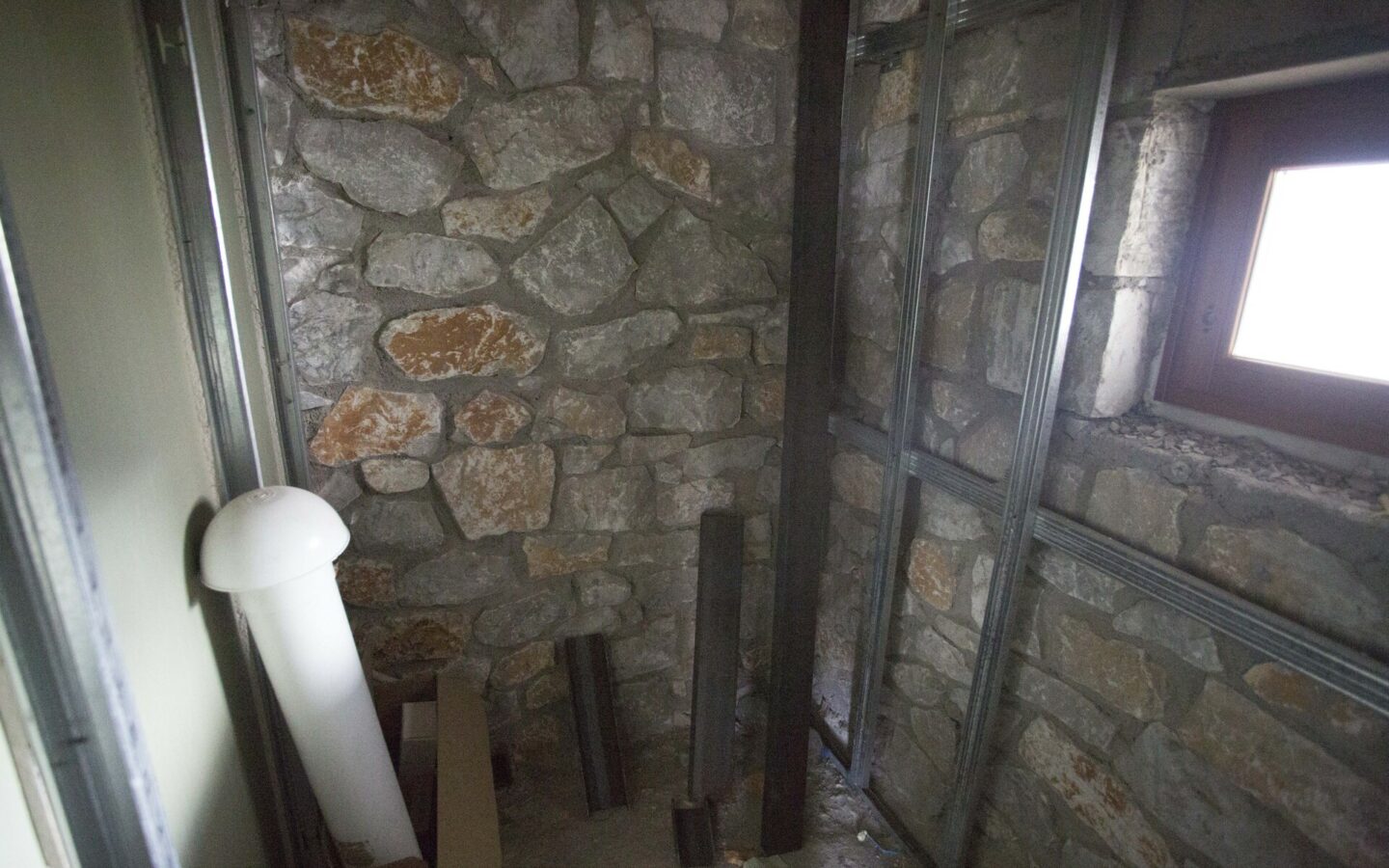 Business Property 360 M² In Eastern Peloponnese Region