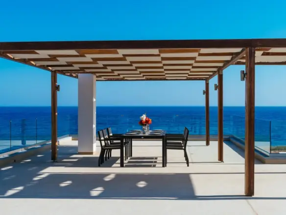 6-bedroom Villa In Siteia, Greece (440 M²)