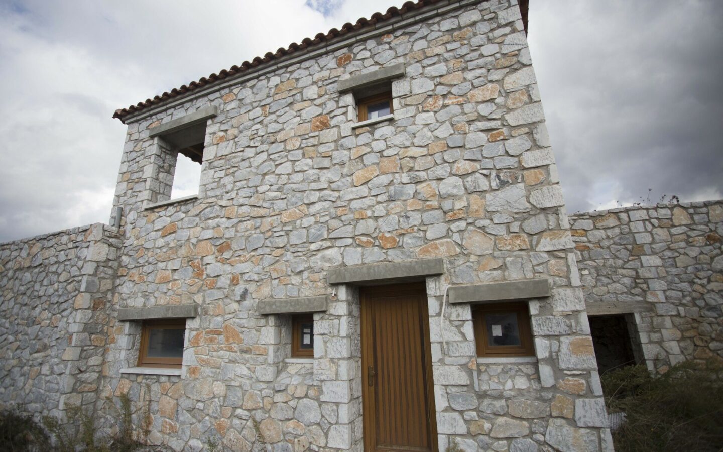 Business Property 360 M² In Eastern Peloponnese Region