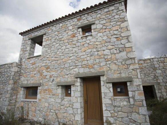 Business In Greece (360 M²)