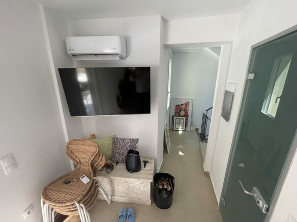 Complex In Thasos, Greece (360 M²)