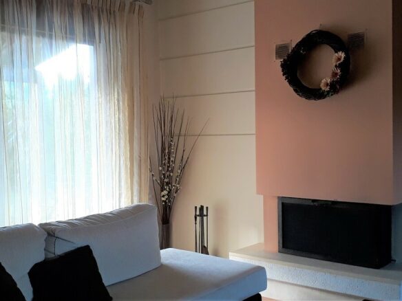 Detached House In Central Greece With 365 Square Meters