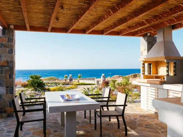 6-bedroom Villa In Siteia, Greece (440 M²)