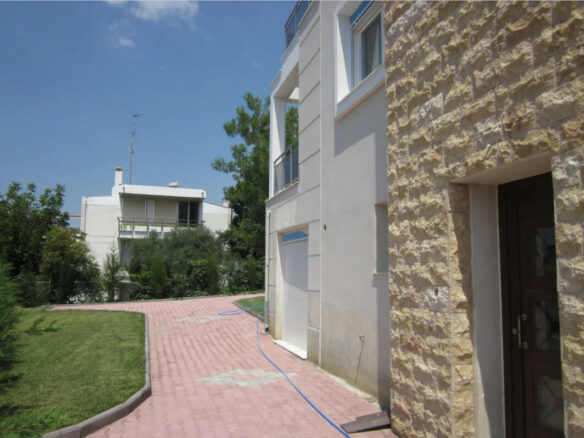 4-bedroom Maisonette In Panorama, Greece (250 M²)