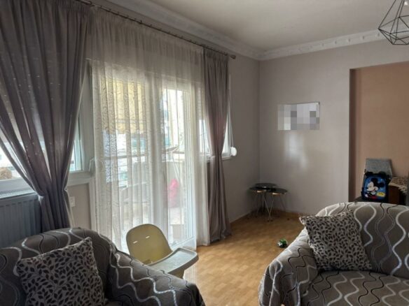 2-bedroom Flat In Eleftherio-kordelio, Greece (74 M²)