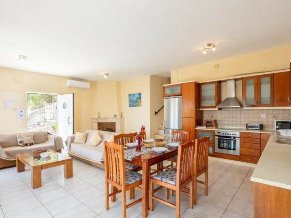 Villa In Corfu, Greece (150 M²)