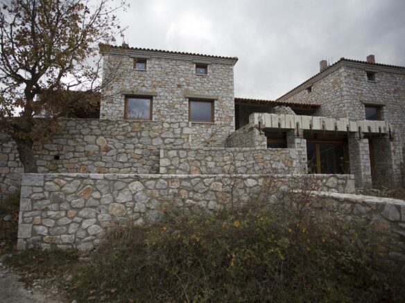 Business In Greece (360 M²)