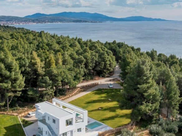 Hotel In Sithonia, Greece (210 M²)