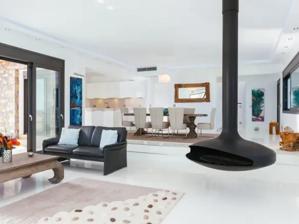 6-bedroom Villa In Siteia, Greece (440 M²)