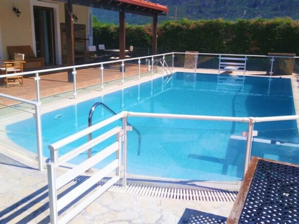 Detached House In Central Greece With 365 Square Meters