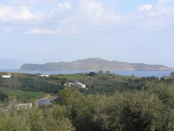 6-bedroom Villa In Nea Kidonia, Greece (350 M²)