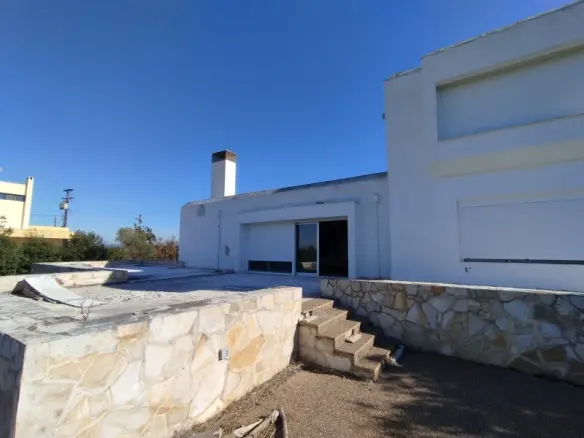 4-bedroom Villa In Thermaikos, Greece (610 M²)