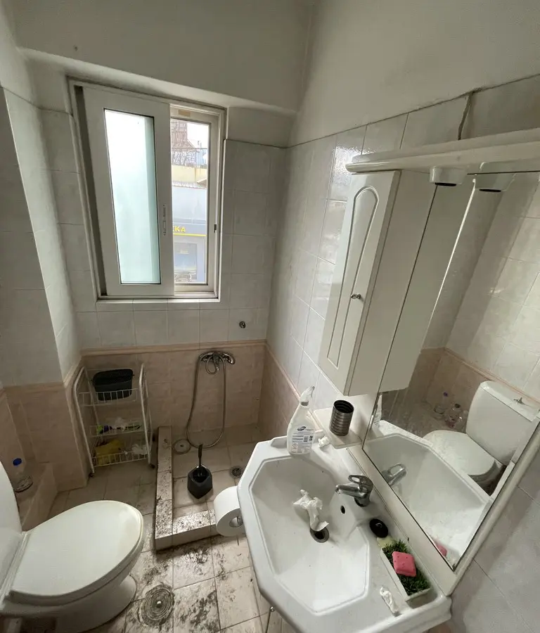 Flat With Two Bedrooms In Athens