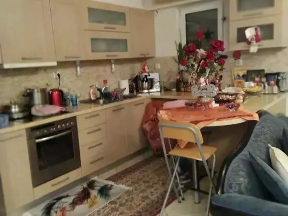 3-bedroom Maisonette In Keratsini, Greece (104 M²)