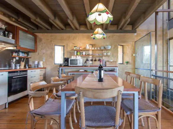 6-bedroom Villa In Nea Kidonia, Greece (350 M²)