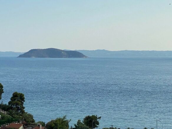 6-bedroom Villa In Sithonia, Greece (300 M²)
