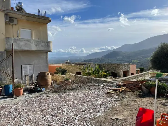 Business In Georgioupoli, Greece (650 M²)