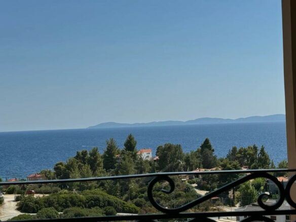 6-bedroom Villa In Sithonia, Greece (300 M²)