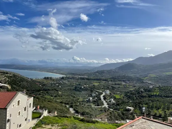 Business In Georgioupoli, Greece (650 M²)
