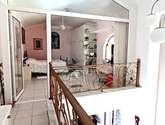 Detached House 340 M² In Epirus With Potential For Renovation