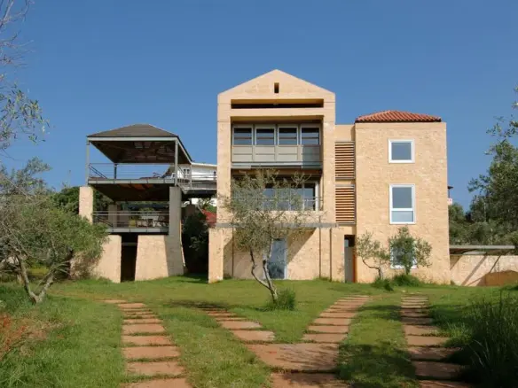 6-bedroom Villa In Nea Kidonia, Greece (350 M²)