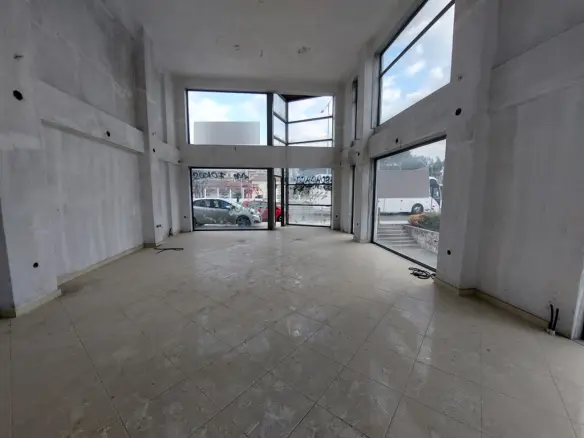 Building In Stavroupoli, Greece (275 M²)